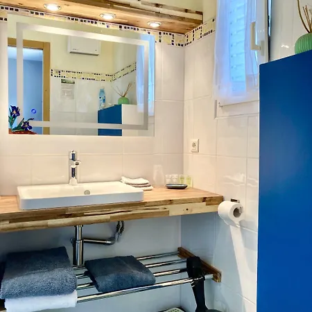 B&b-les Balcons De Maragon Bed and Breakfast Καρκασόν