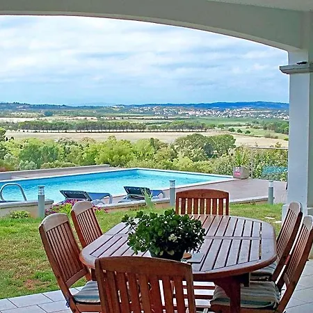 לינה וארוחת בוקר B&b-les Balcons De Maragon קרקסון
