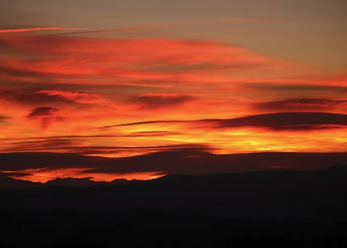 B&b-les Balcons De Maragon Bed & Breakfast