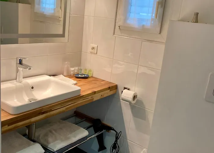 B&b-les Balcons De Maragon