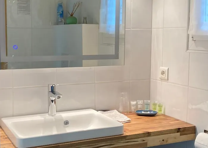 B&b-les Balcons De Maragon Bed & Breakfast