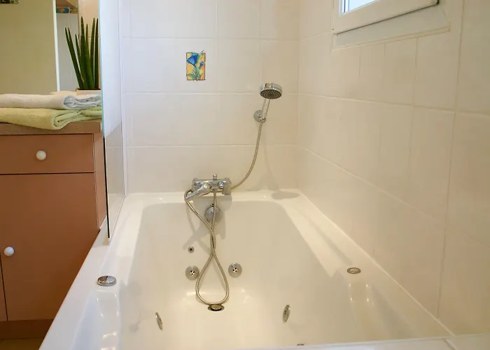 B&b-les Balcons De Maragon Bed & Breakfast Carcassonne